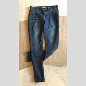 Banana Republic Legging Jean